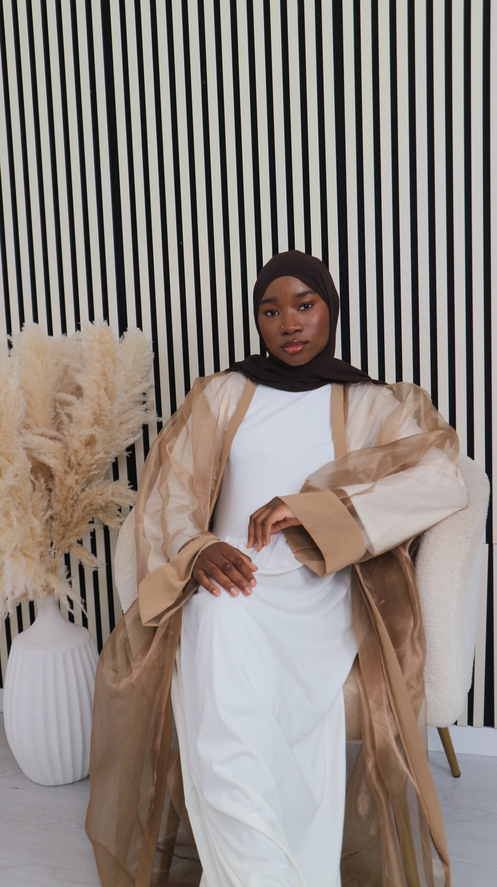 Abaya Noir Marron & Blanco