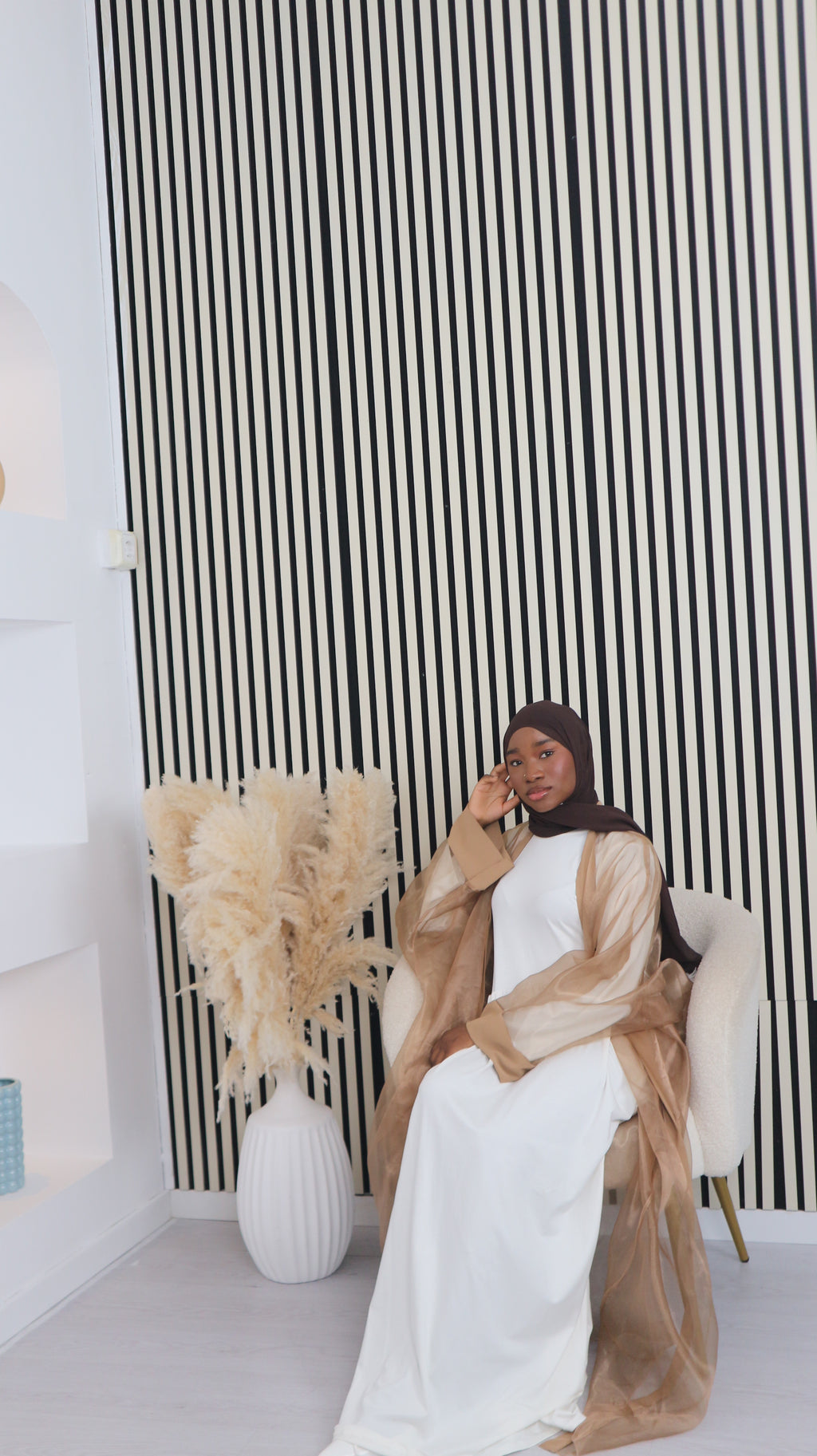 Abaya Noir Marron & Blanco